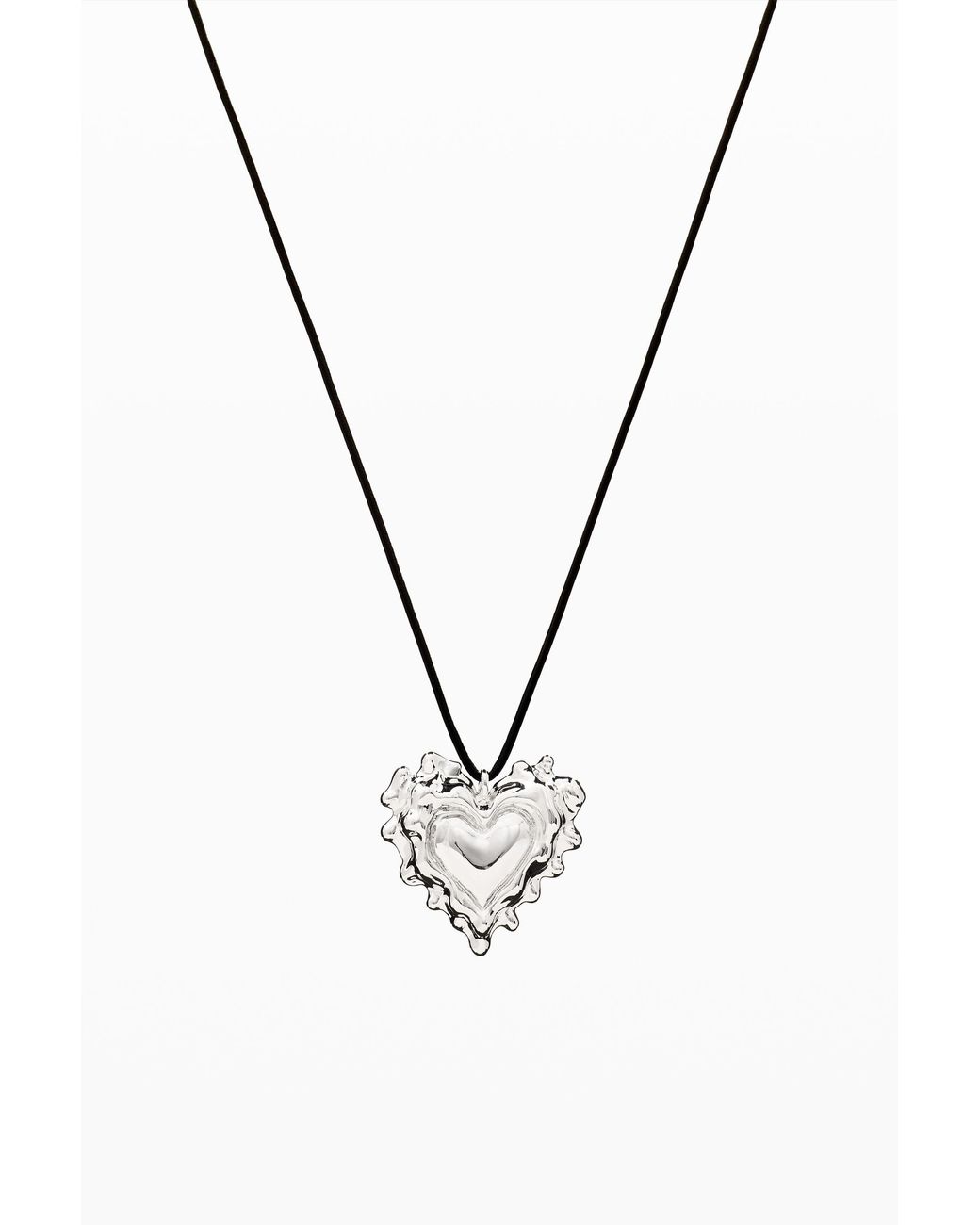 Desigual Black Heart Pendant Zalio