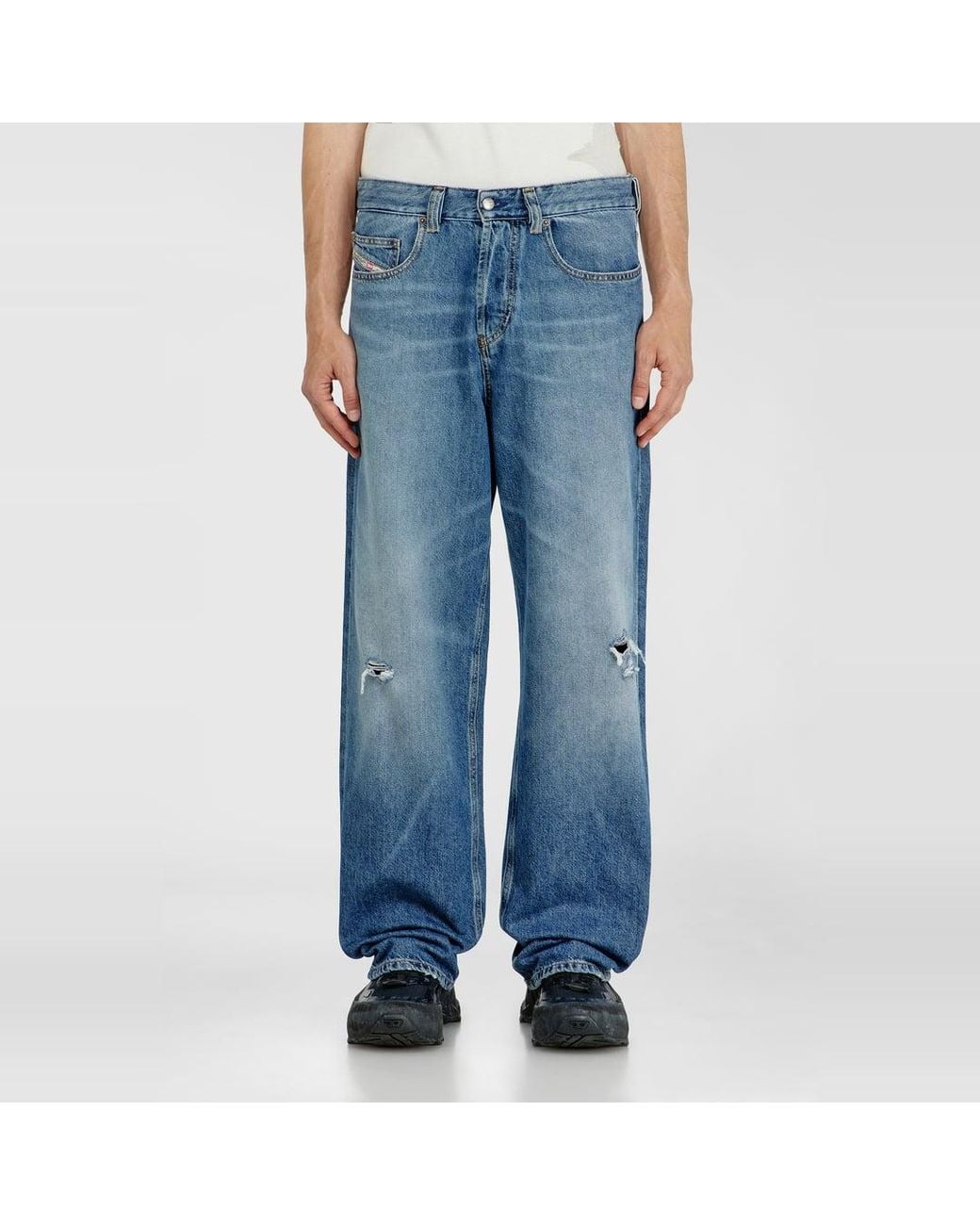 DIESEL Blue Relaxed Jeans Low Waist 2001 D-Macro, Medium, Button Fly for men