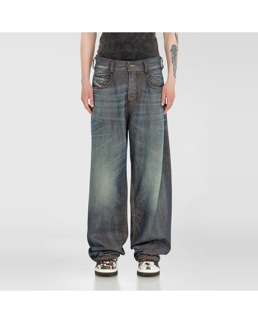 DIESEL Black Relaxed Jeans Regular Waist 1997 D-Enim-M, Button Fly