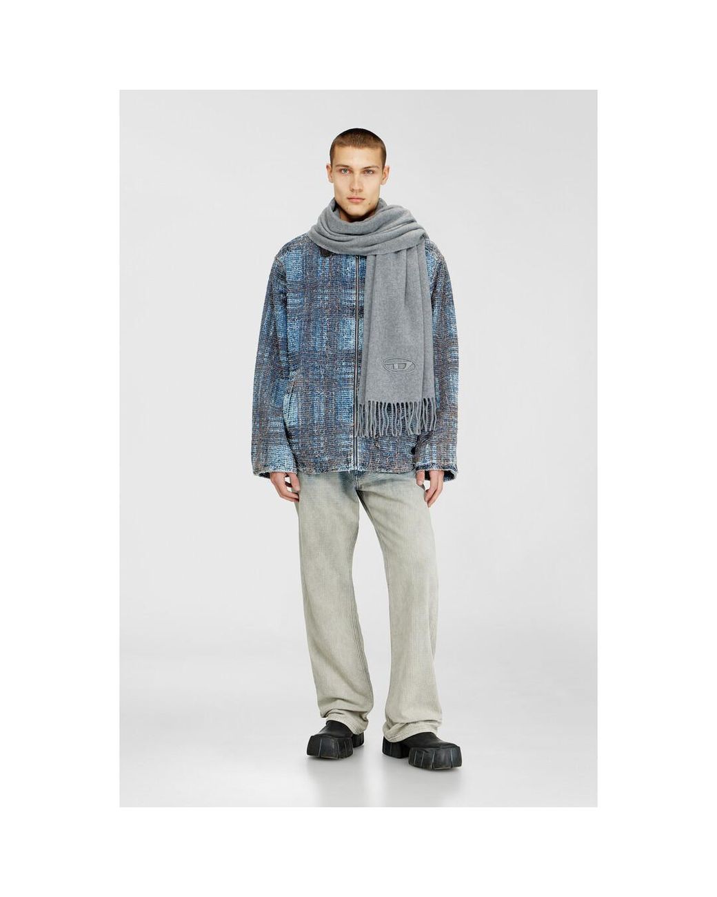DIESEL Gray Wool-Blend Scarf With Fringed Edges