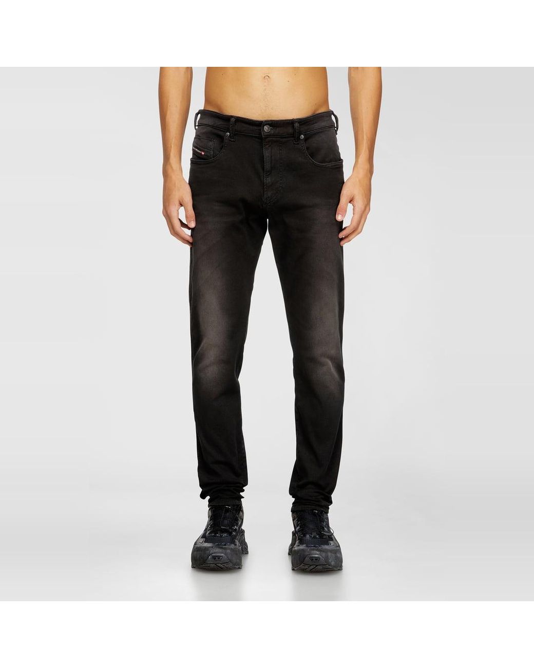 DIESEL Black Slim Regular Waist 2062 D-Strukt Joggjeans, Colored, Zip Fly for men