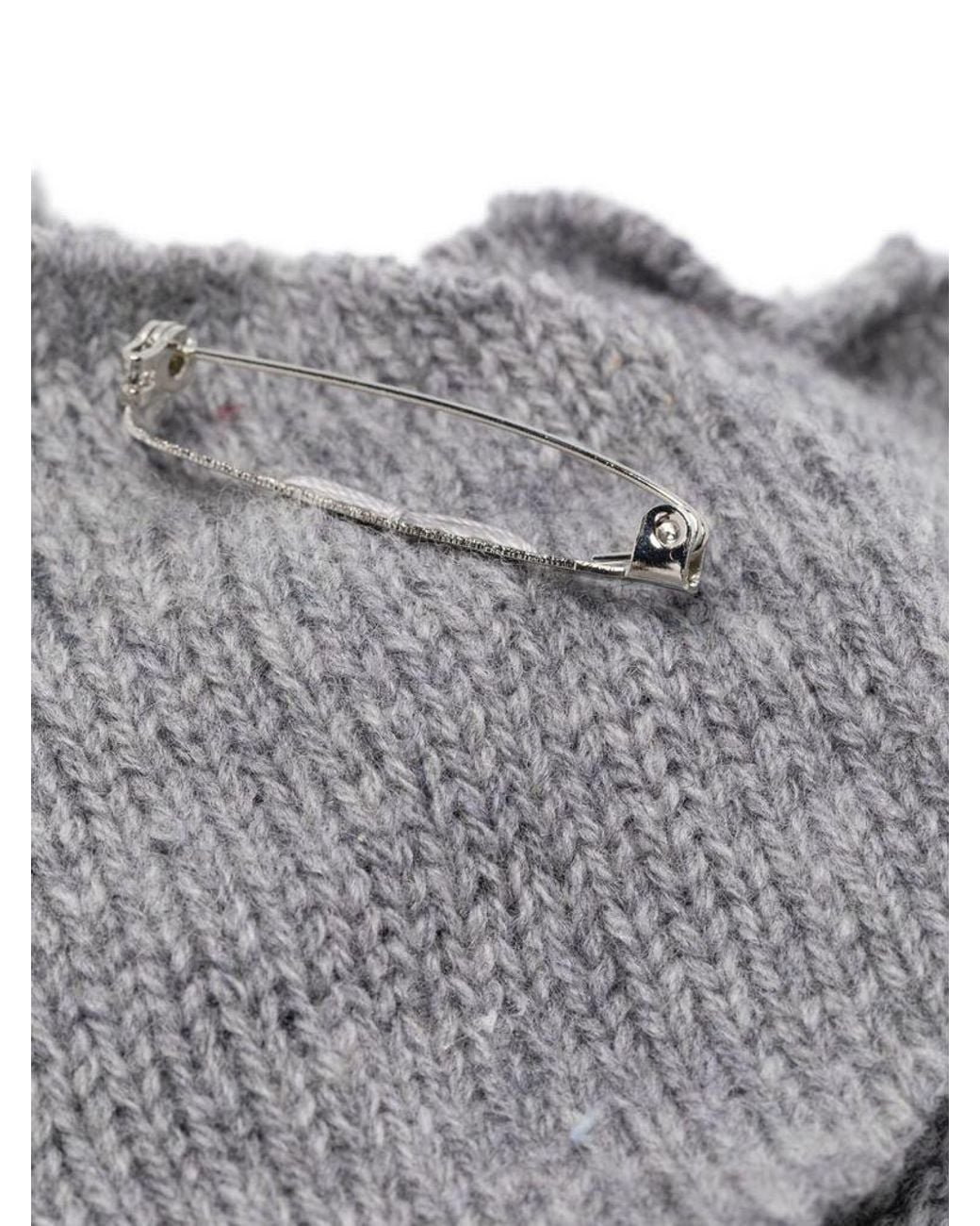 Vanisé Gray 'Medium' Brooch