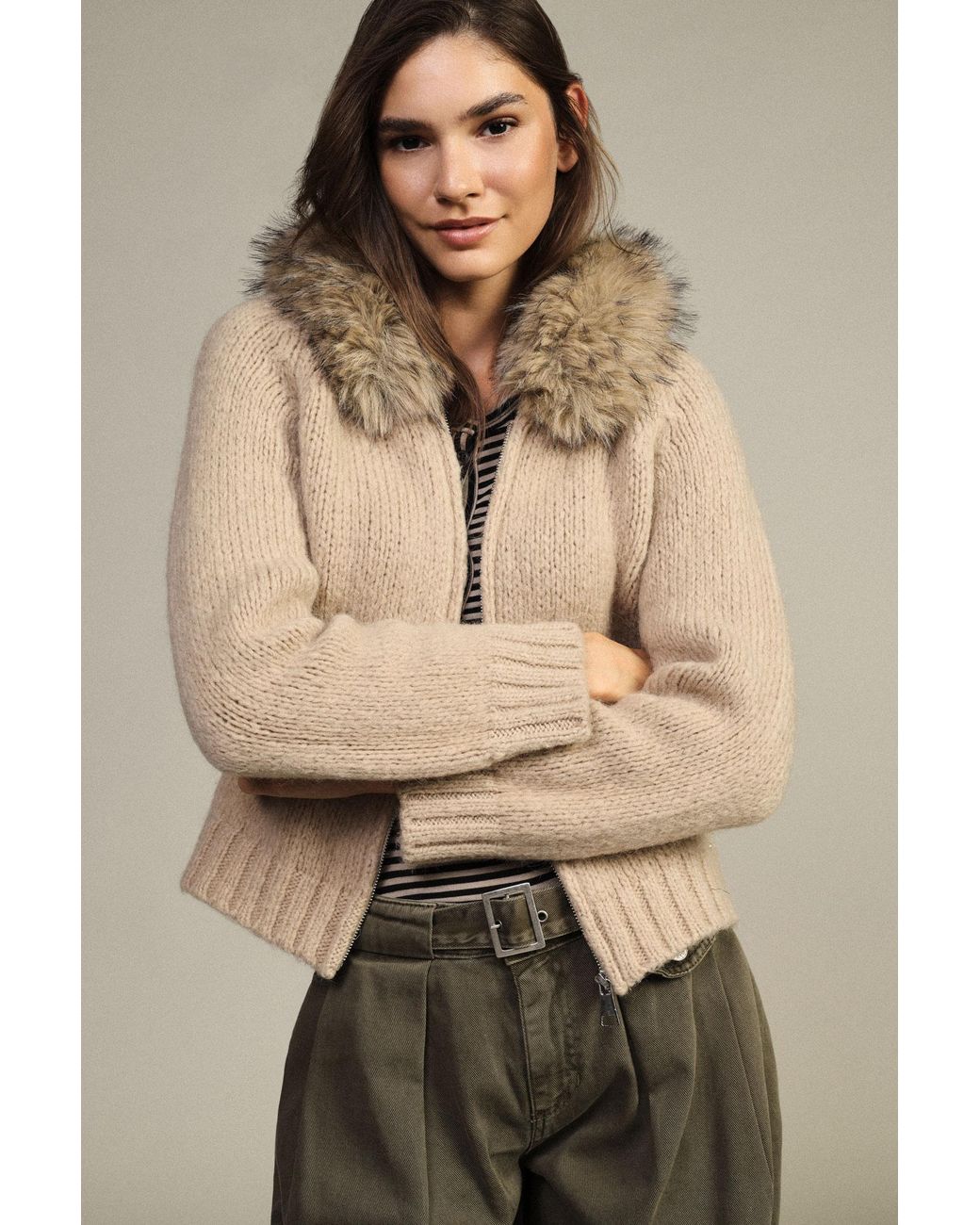 Cardigan Con Zip E Collo di Dixie in Natural