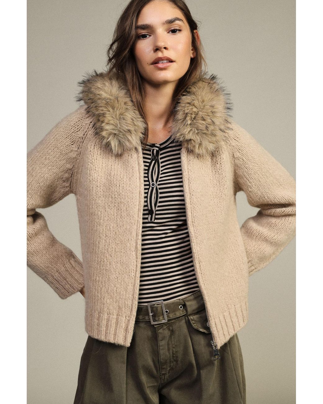 Cardigan Con Zip E Collo di Dixie in Natural