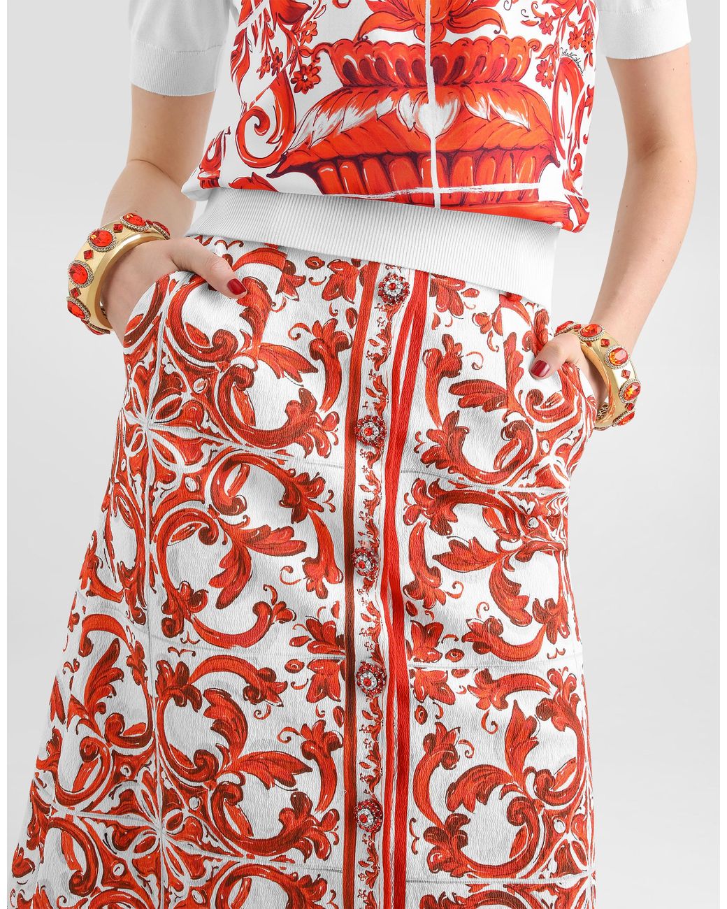 Dolce & Gabbana Red Majolica-Print Brocade Skirt With Jewel Buttons