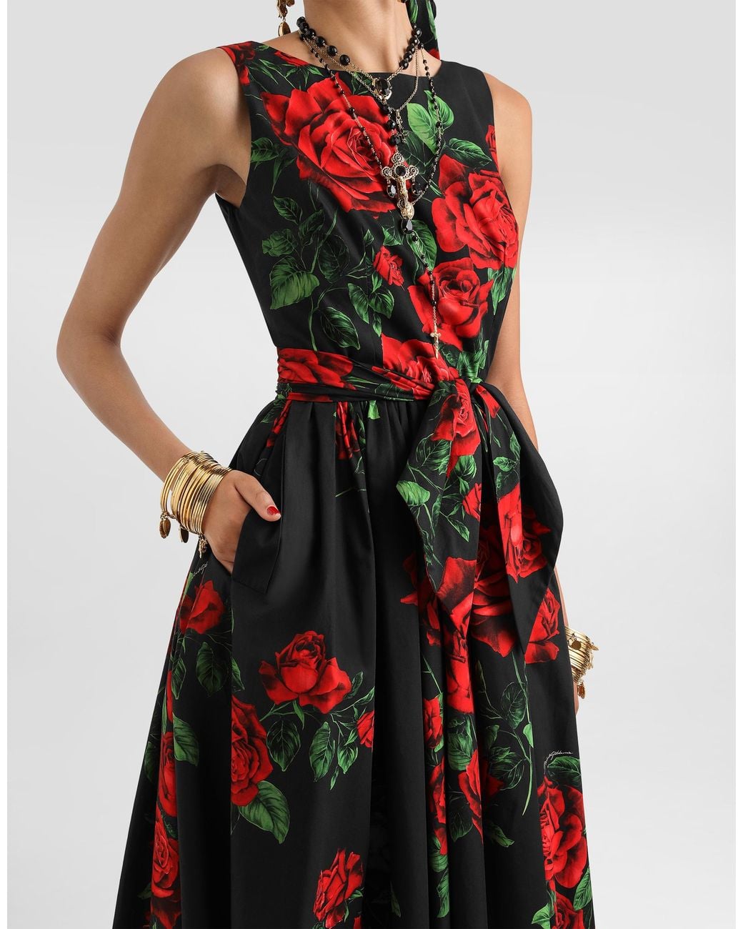 Robe En Popeline À Imprimé Roses Dolce & Gabbana en coloris Red