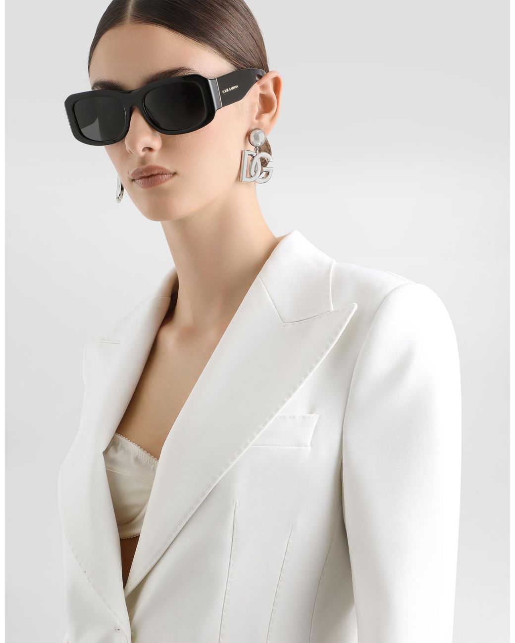 Dolce & Gabbana White Single-Breasted Woolen Turlington Blazer