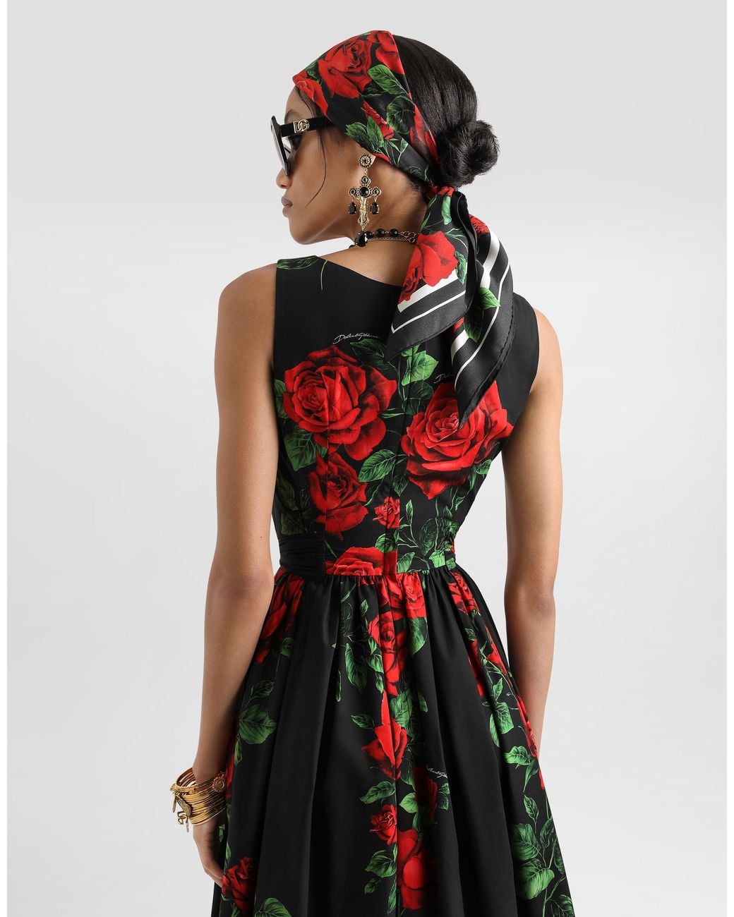 Robe En Popeline À Imprimé Roses Dolce & Gabbana en coloris Red