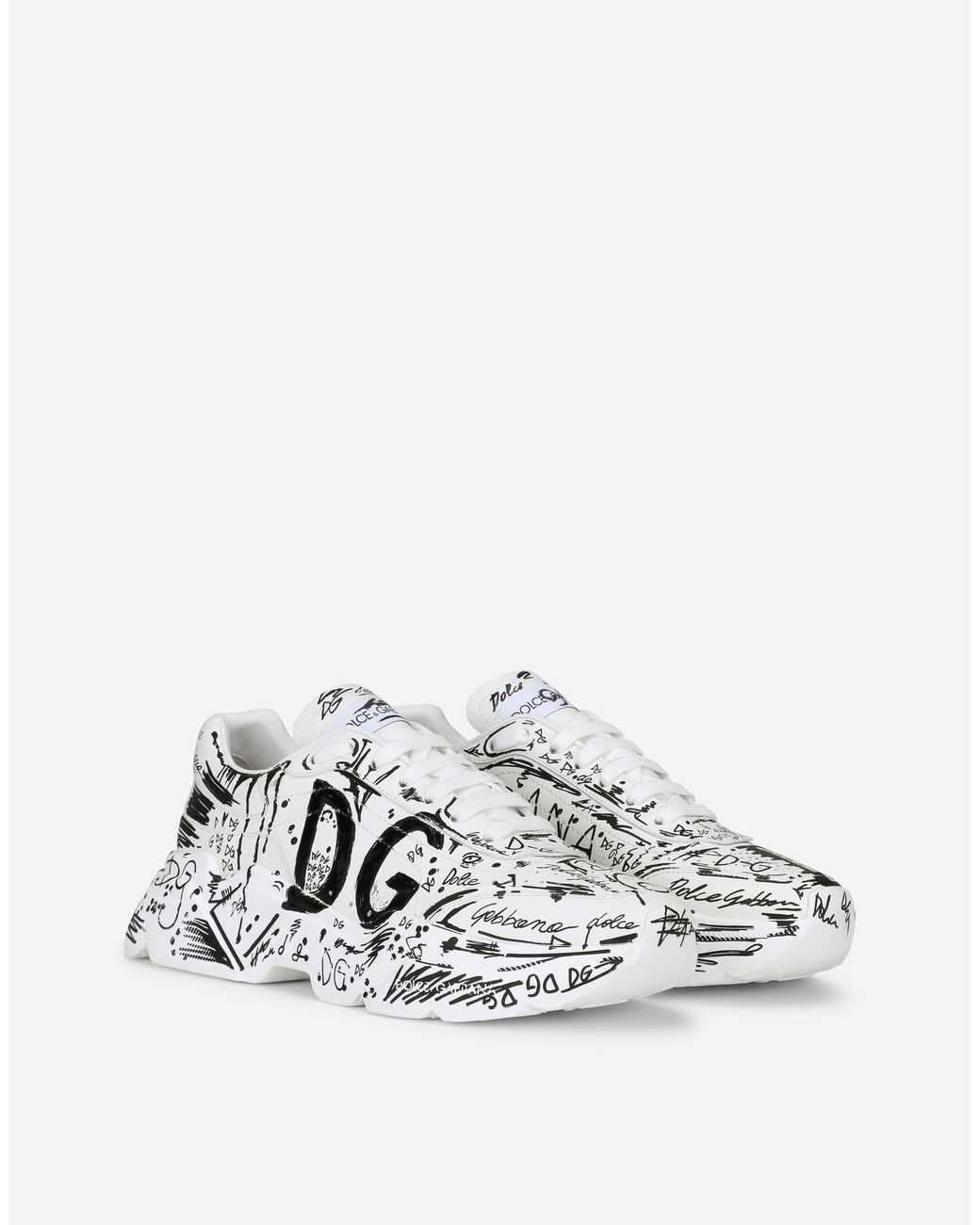 Dolce & Gabbana Hand-painted Graffiti Calfskin Nappa Daymaster Sneakers for Men | Lyst Dolce & Gabbana Hand-painted Graffiti Calfskin Nappa Daymaster Sneakers for Men | Lyst