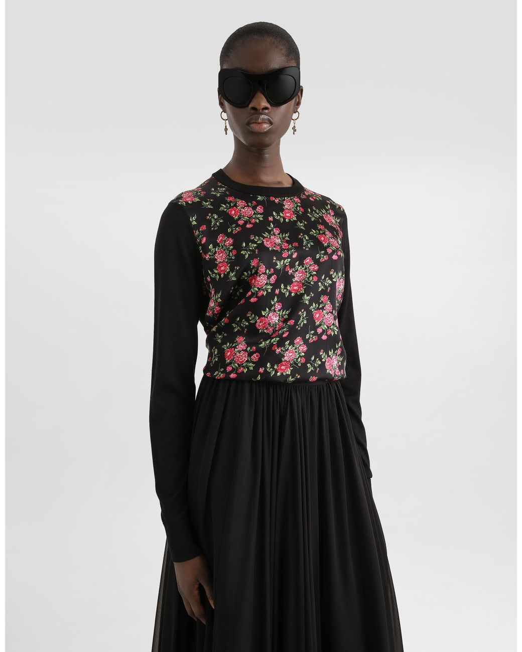 Dolce & Gabbana Black Small Rose Bouquets-Print Silk And Satin Pullover