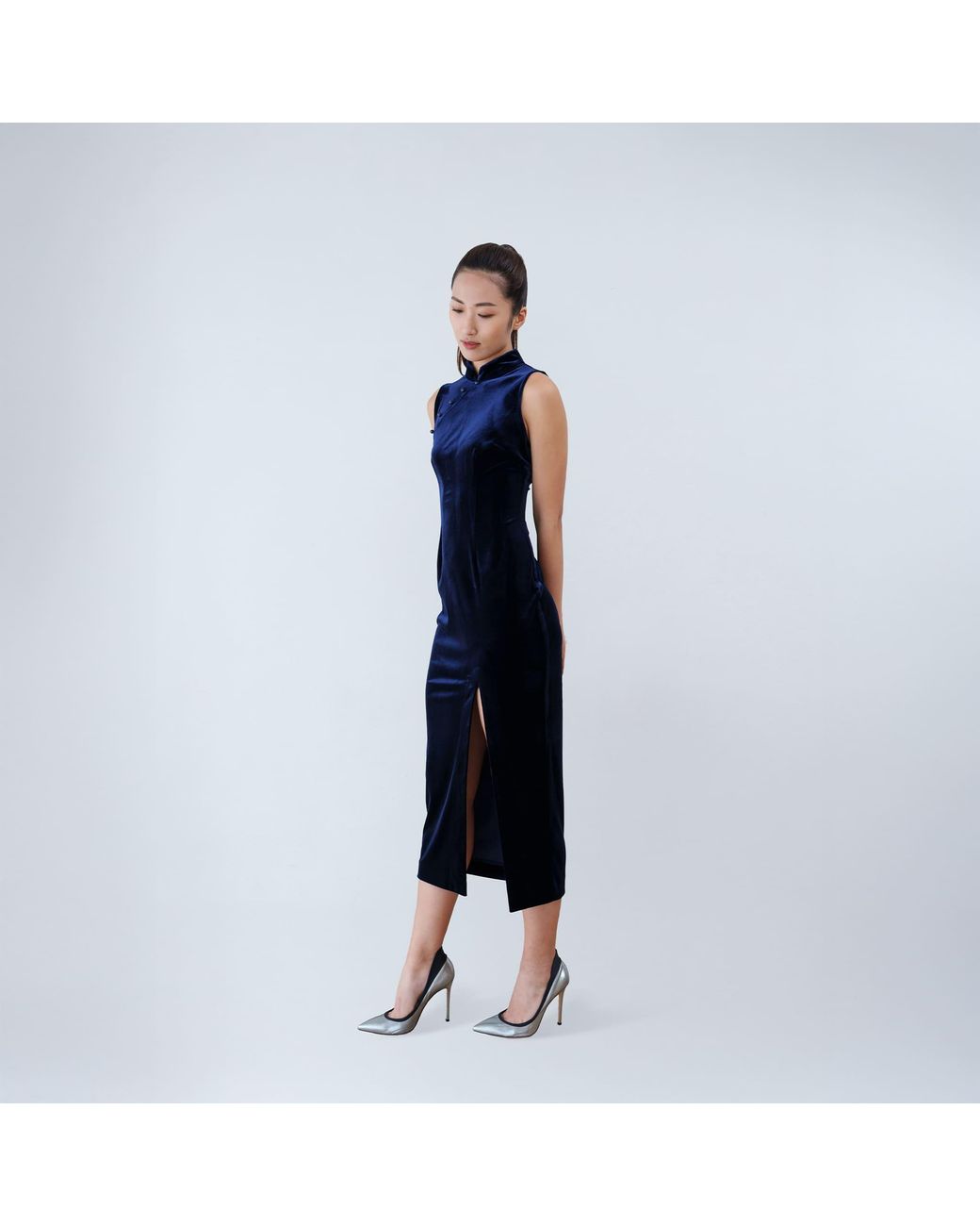 QIPOLOGY Blue Velvet Qipao