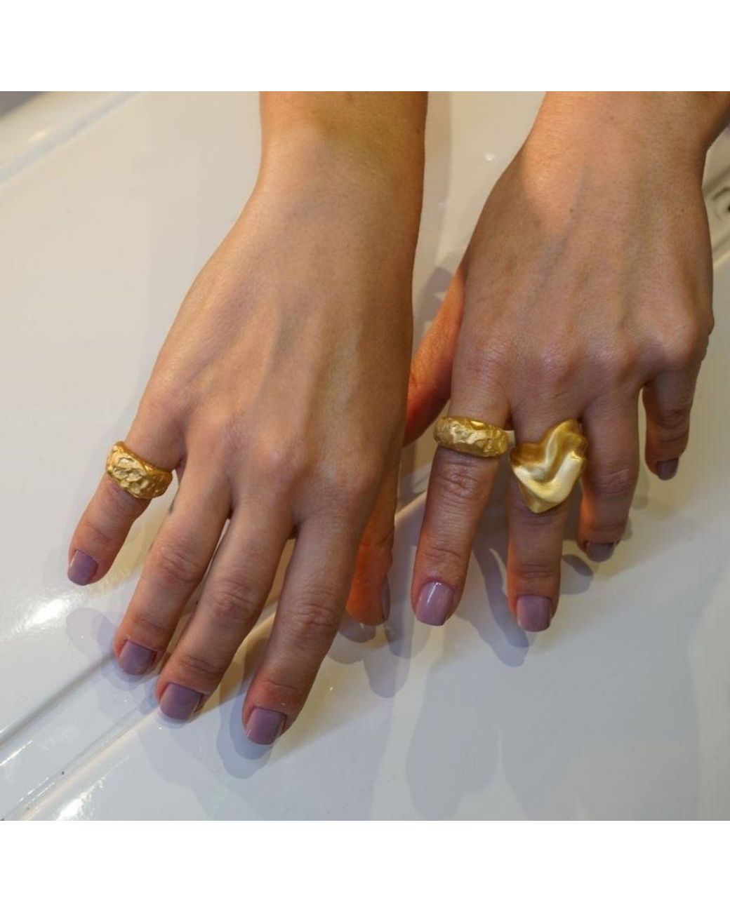 LINYA JEWELLERY Metallic Amorphous Matte Oval Ring