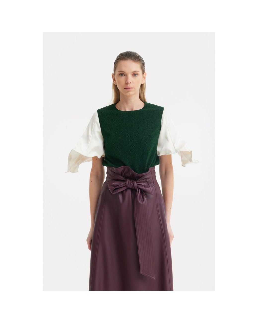 Julia Allert Red Faux Leather High-Waisted A-Line Skirt With Belt Burgundy