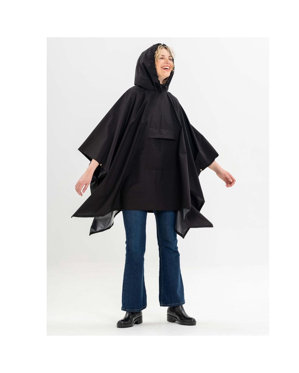 SECO RAINWEAR Black Cape Dubai