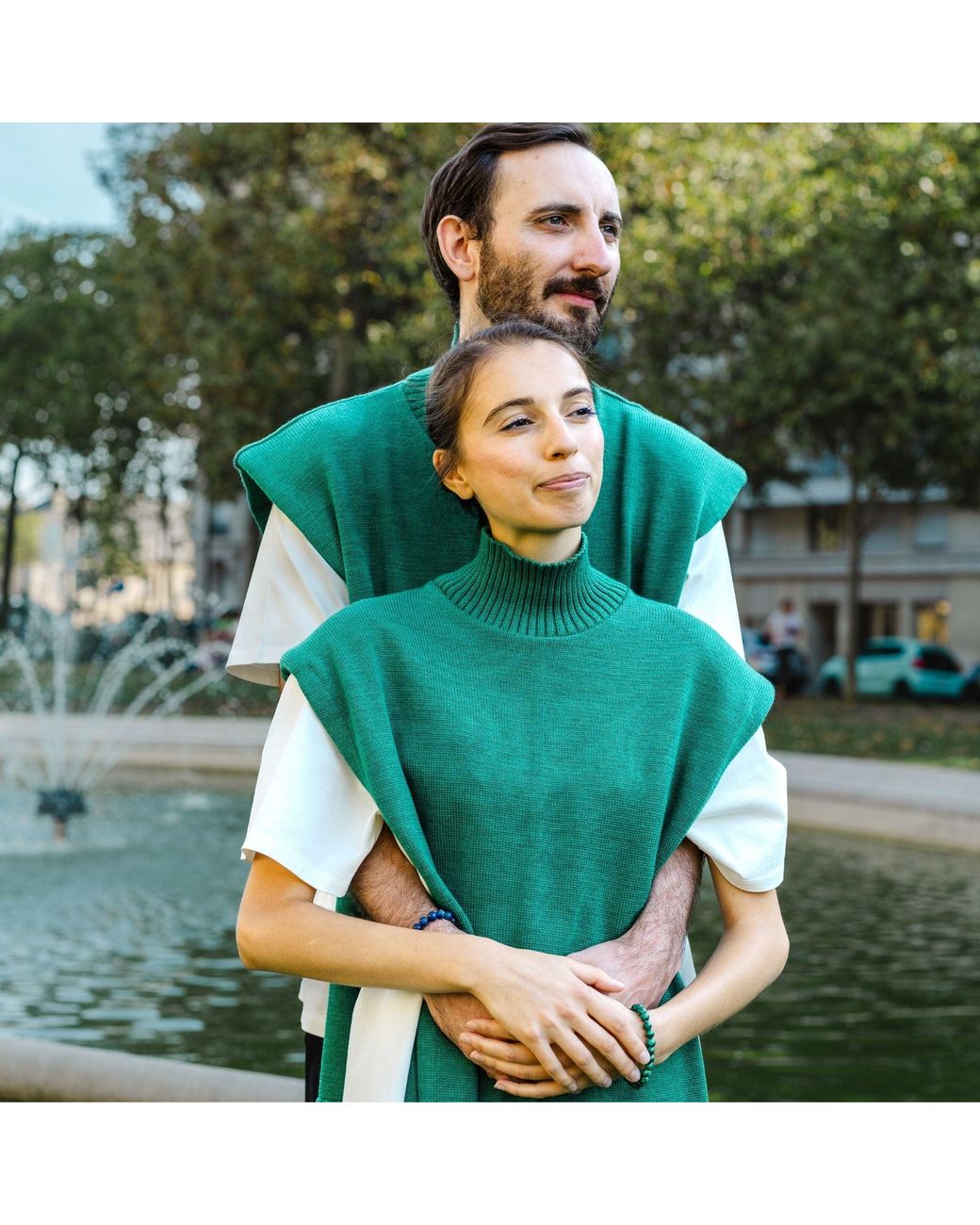 DIVINE HARMONIE Green Emerald Merino Wool Turtleneck Poncho