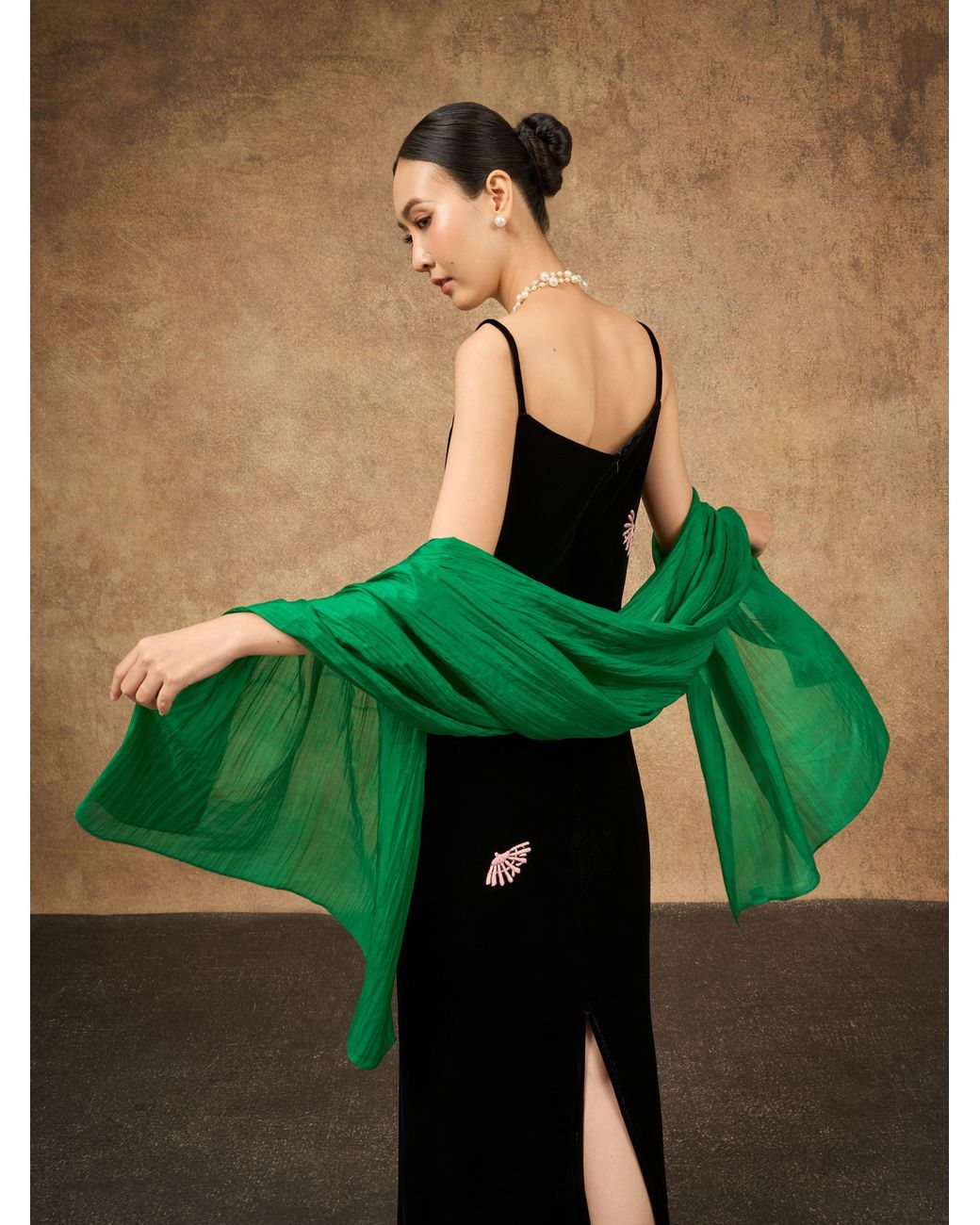 SILK & BEARS Green Emerald Scarf