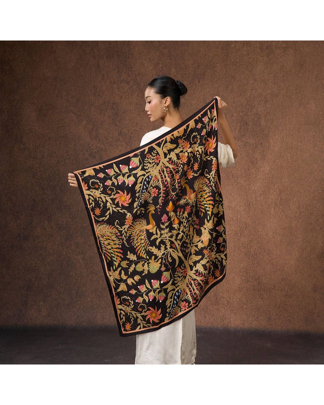 SILK & BEARS Black Phoenix Scarf