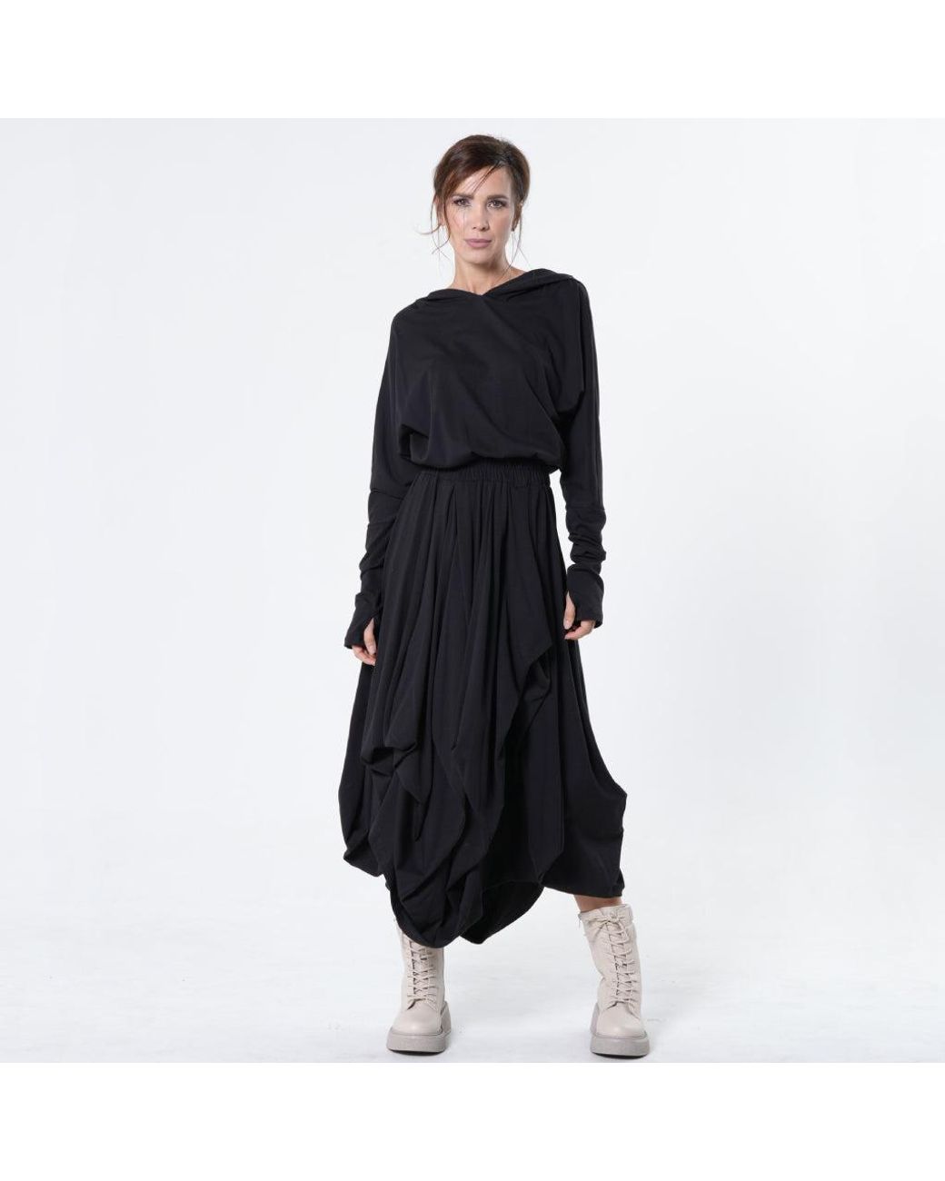 Metamorph Black Long Sleeve Hooded Midi Dress
