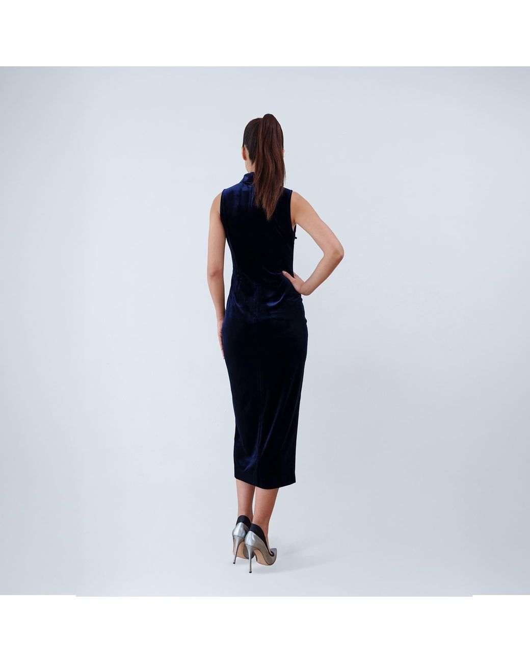 QIPOLOGY Blue Velvet Qipao