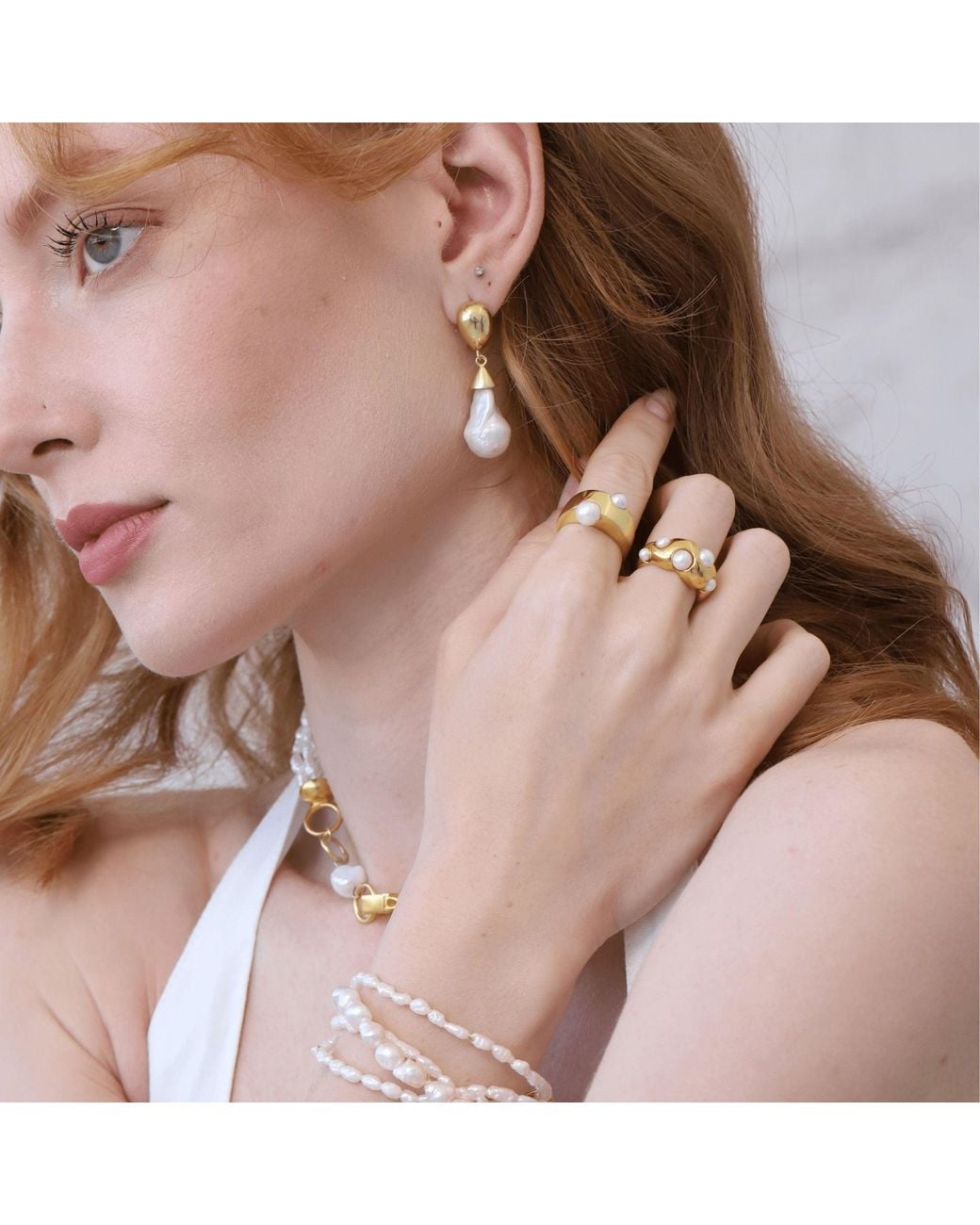 LINYA JEWELLERY Metallic Pearl Ring