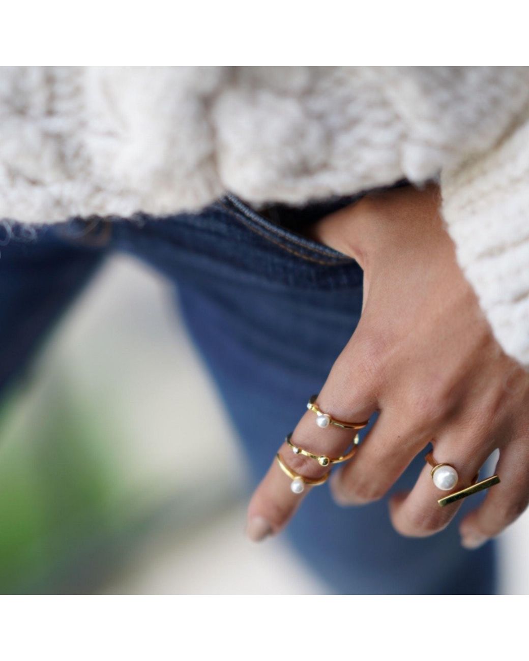 LINYA JEWELLERY Metallic Spiral Pearl Ring