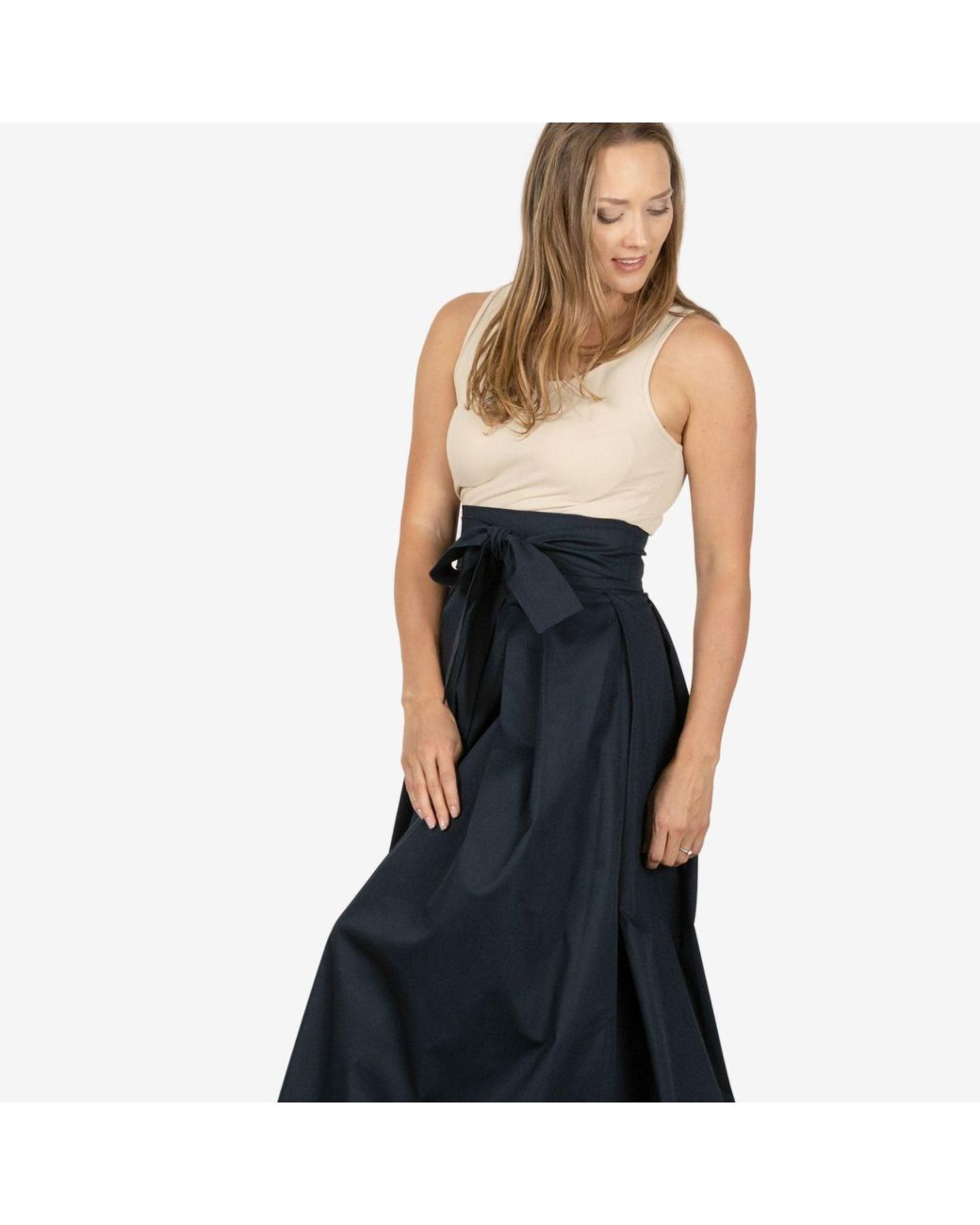 Nikka Place Blue Peony Dark High Waist Cotton Skirt