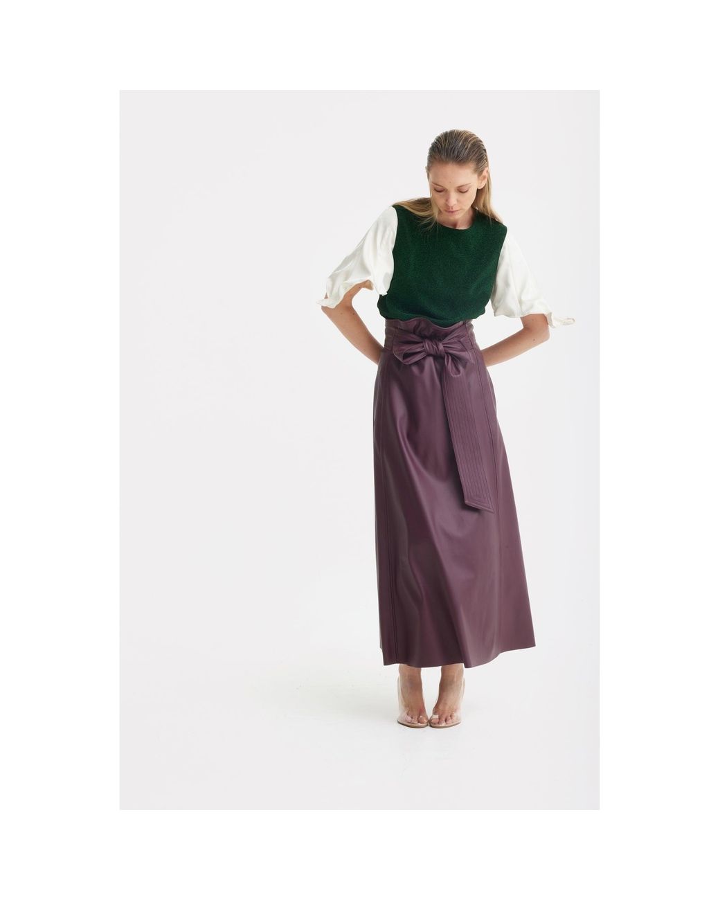 Julia Allert Red Faux Leather High-Waisted A-Line Skirt With Belt Burgundy
