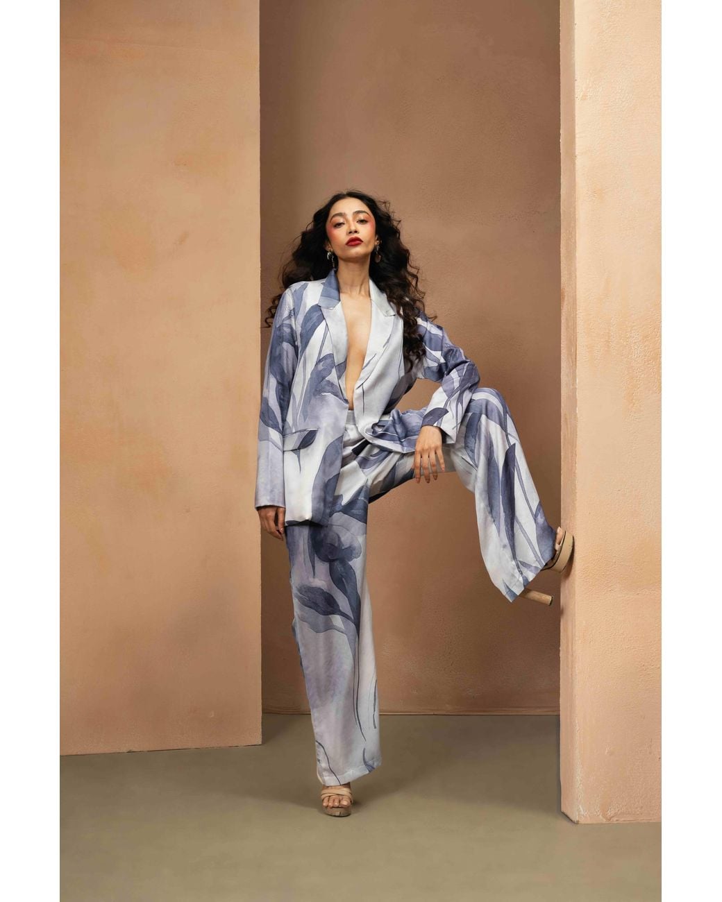 IEVA Blue Floral Straight-Leg Trousers