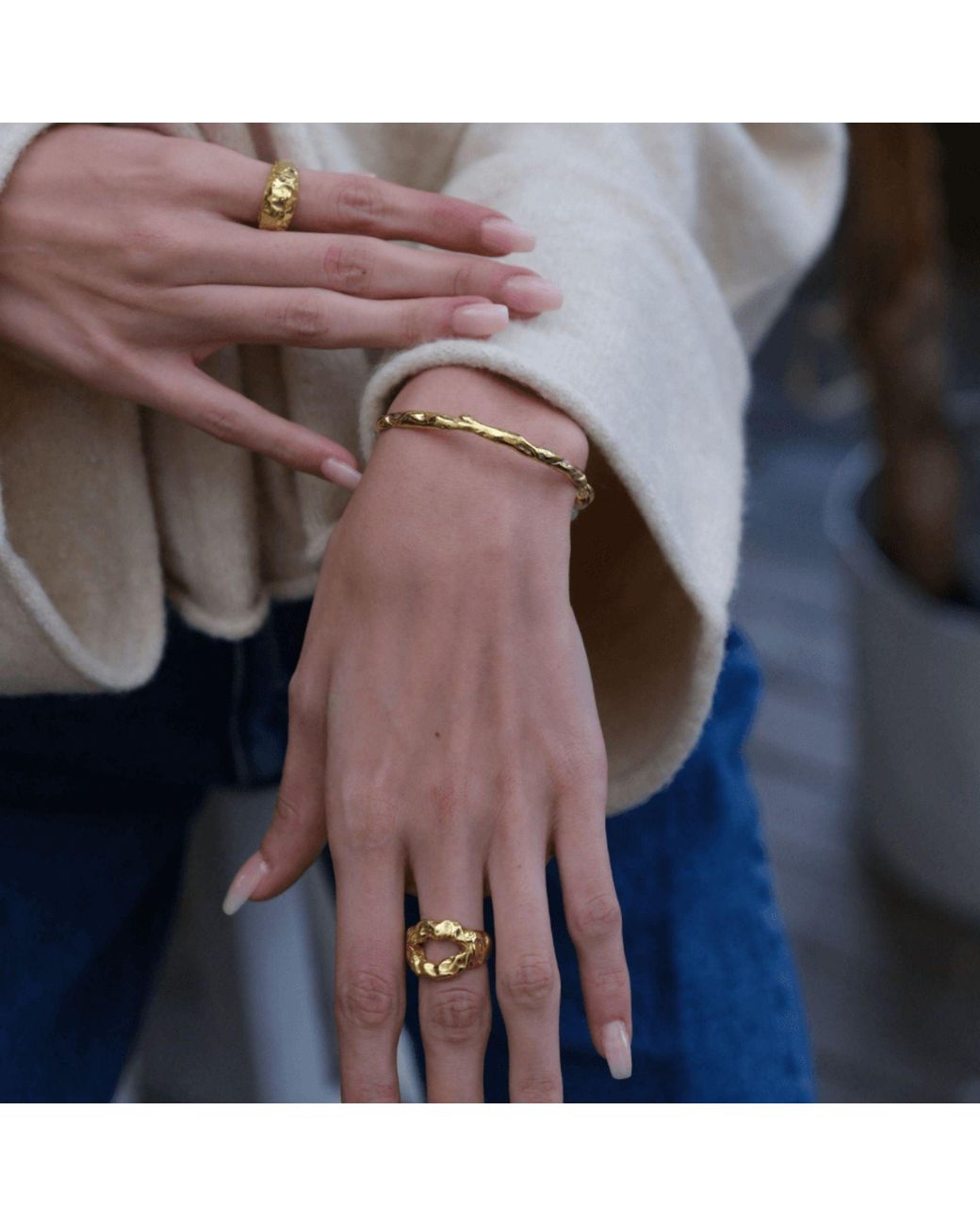 LINYA JEWELLERY Metallic Pearl Cuff Bracelet
