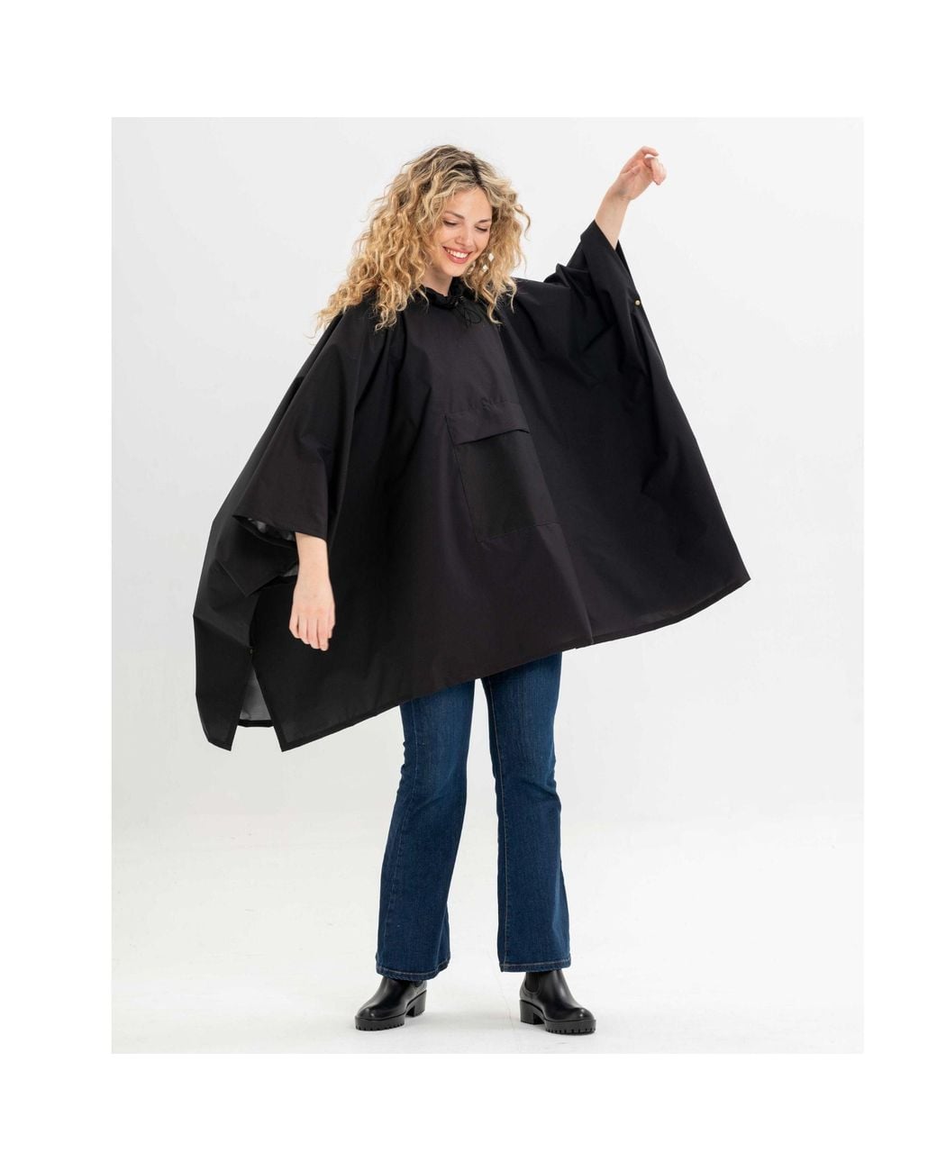SECO RAINWEAR Black Cape Dubai