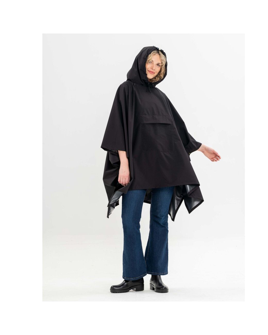 SECO RAINWEAR Black Cape Dubai