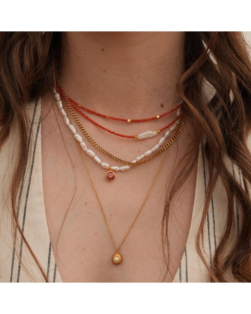 LINYA JEWELLERY Metallic Mira Coral Beaded Necklace With Accents