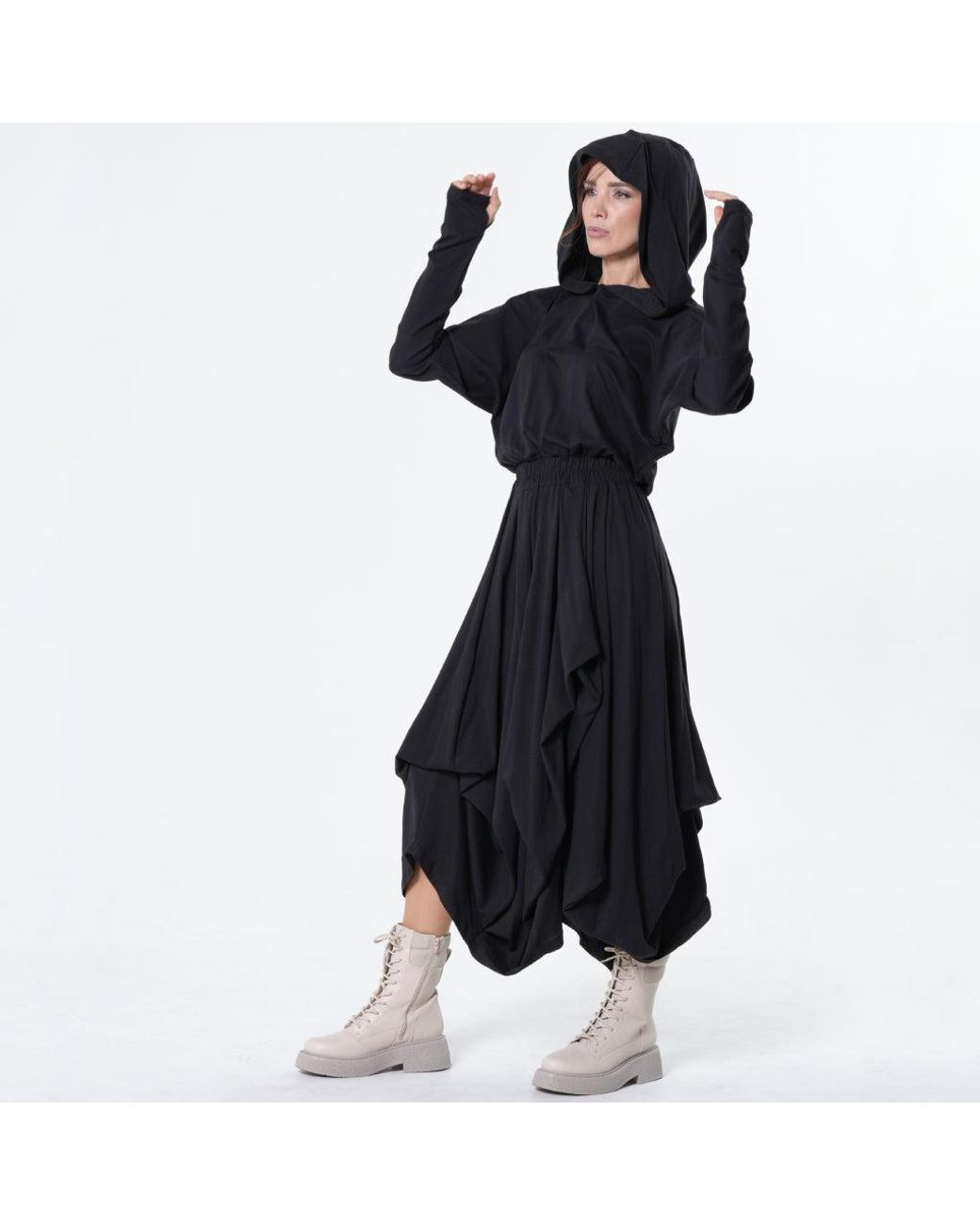 Metamorph Black Long Sleeve Hooded Midi Dress