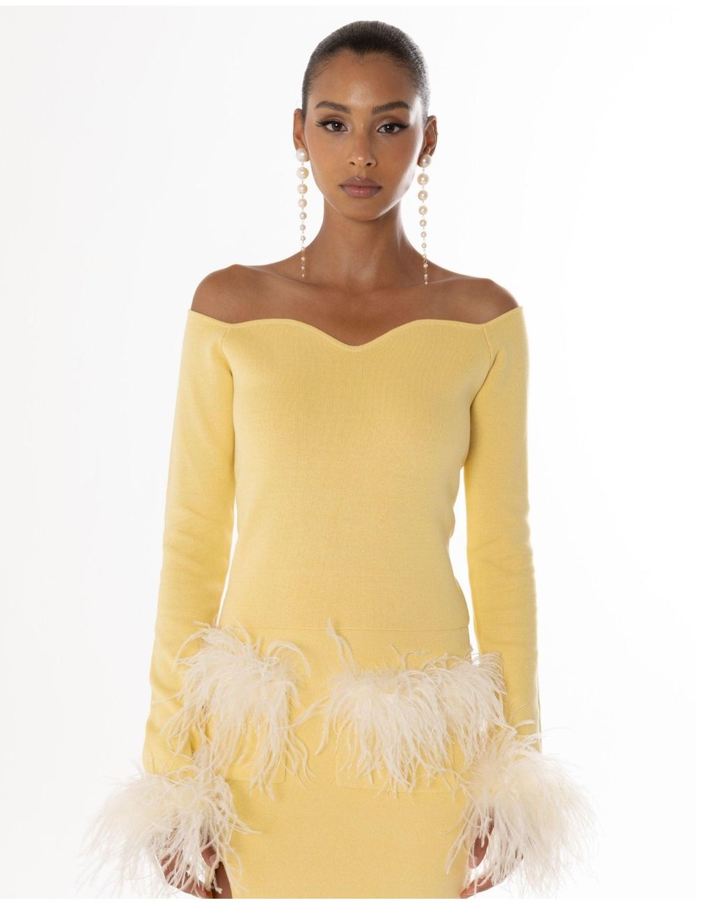 Andreeva Yellow Butter Vanilla Knit Top With Detachable Feathers Cuffs
