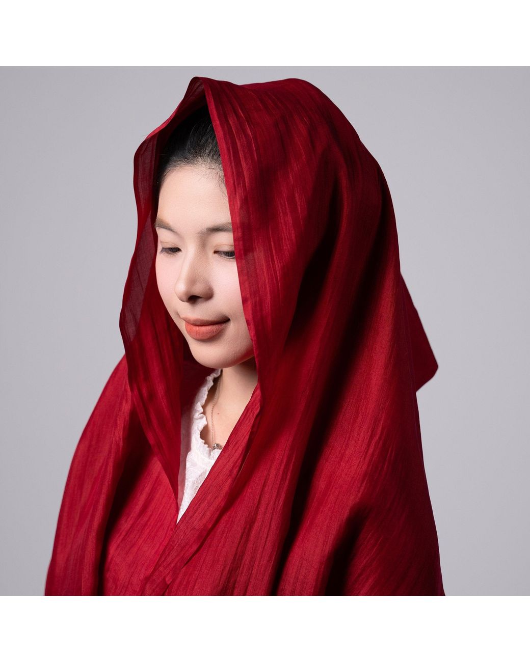 SILK & BEARS Red Burgundy Scarf