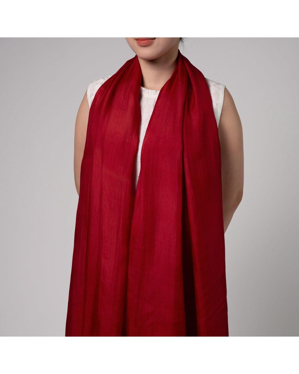 SILK & BEARS Red Burgundy Scarf