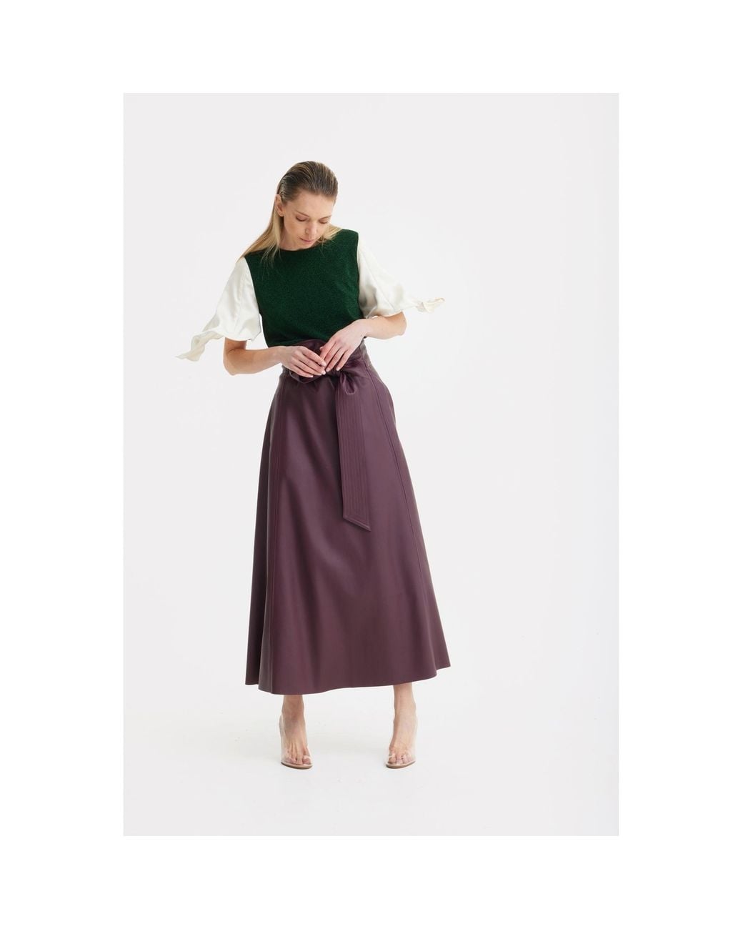 Julia Allert Red Faux Leather High-Waisted A-Line Skirt With Belt Burgundy