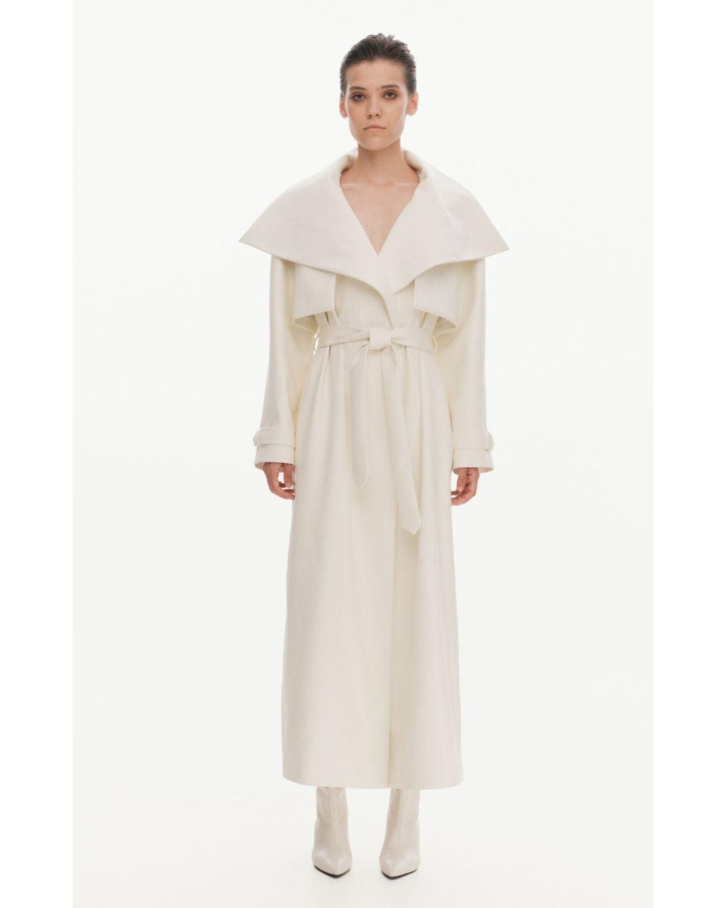 KRIS MARAN White Maxi Leather Trench Coat