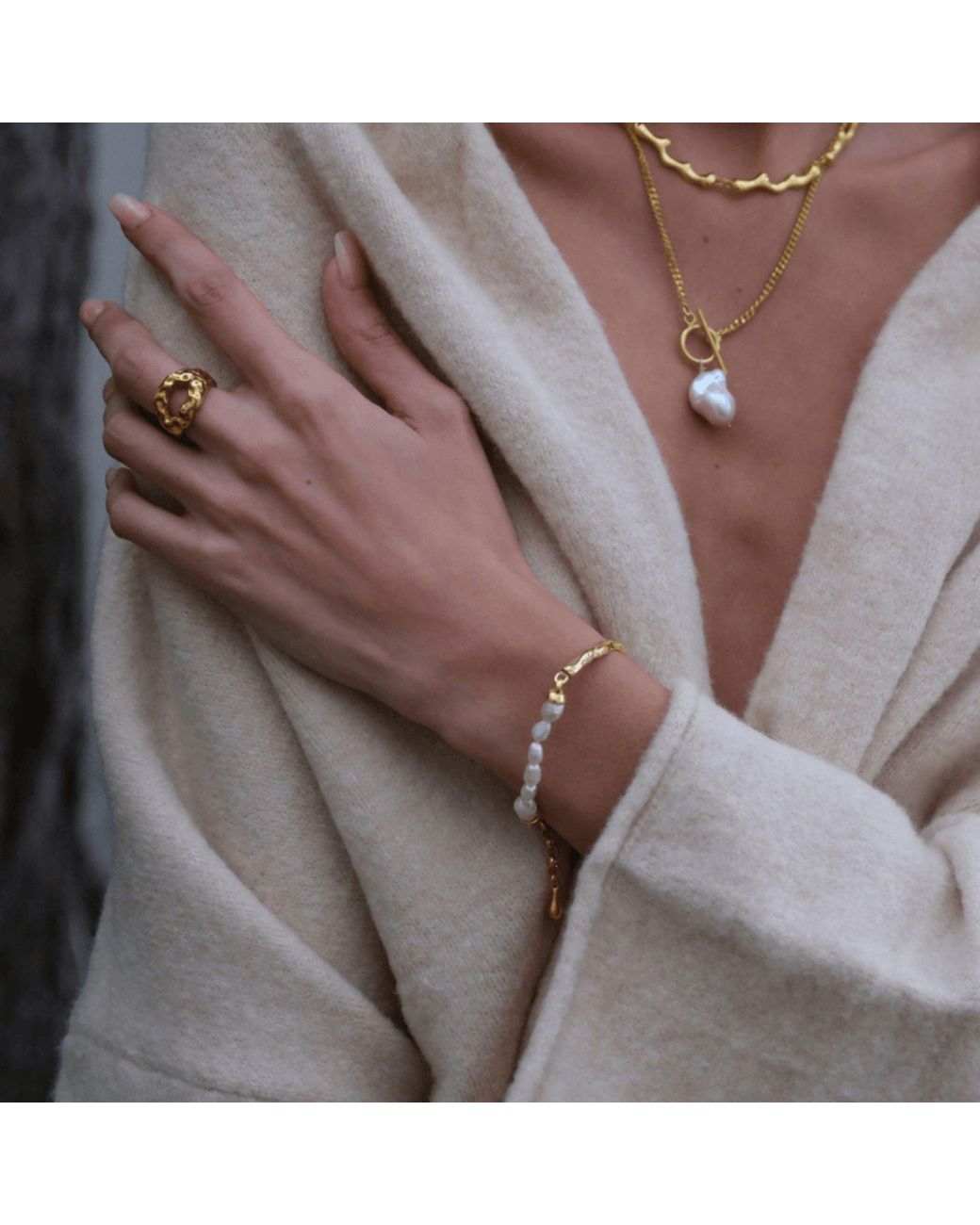 LINYA JEWELLERY Metallic Pearl Cuff Bracelet