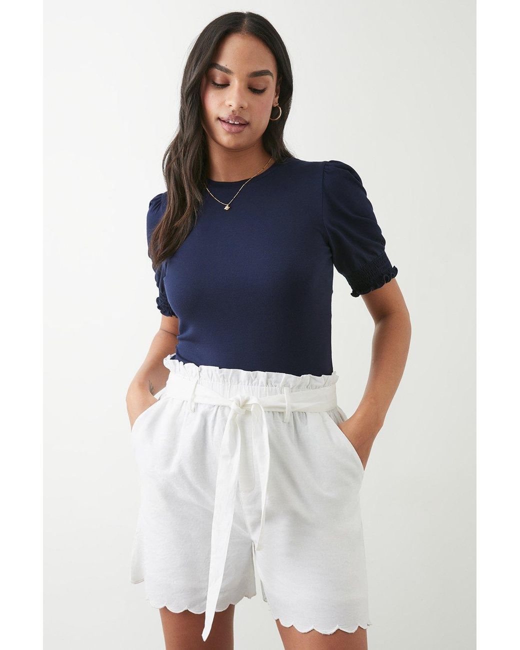 Dorothy perkins shop white shorts