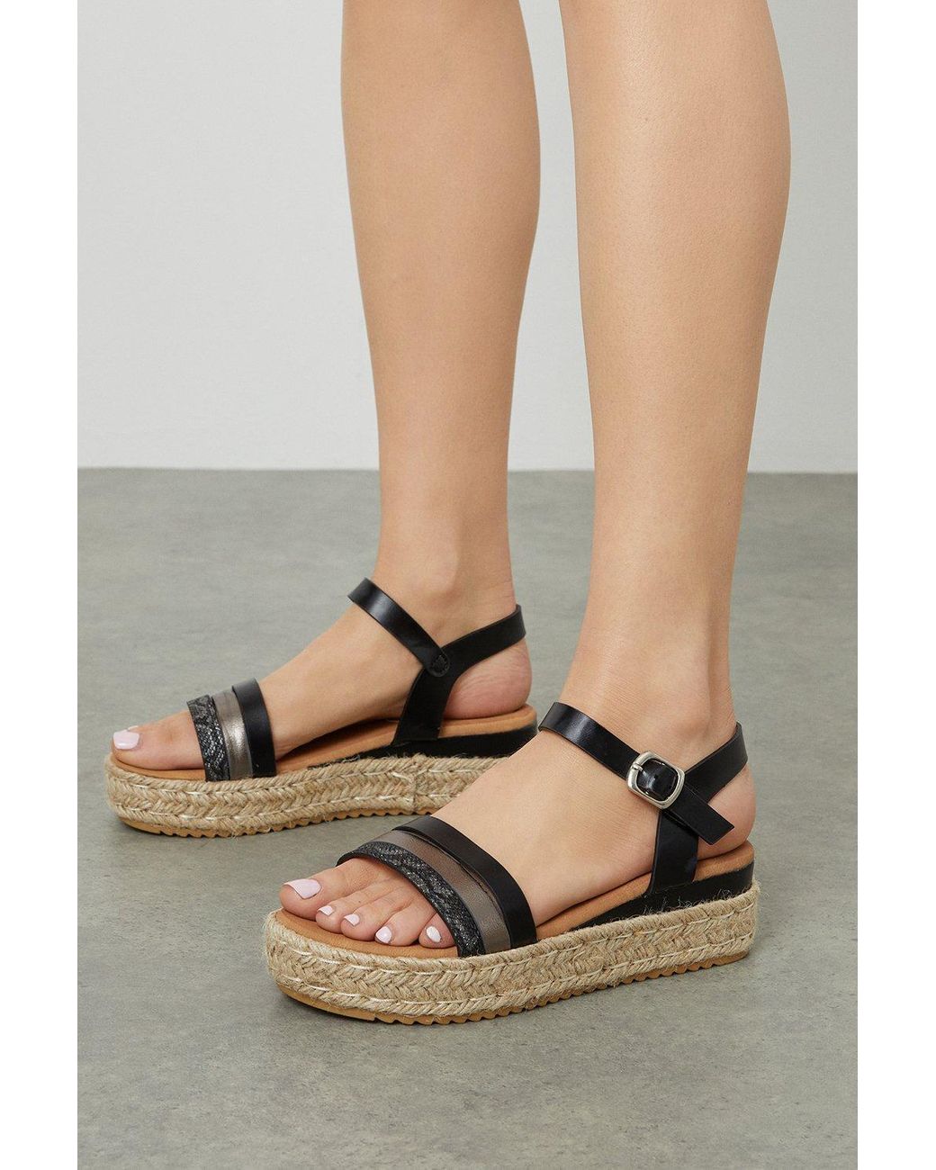 Dorothy perkins store black wedges
