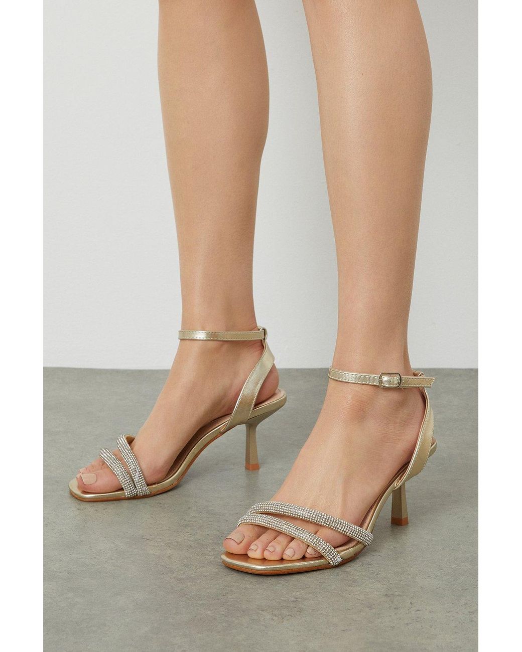 Sarina metallic cheap heel pump