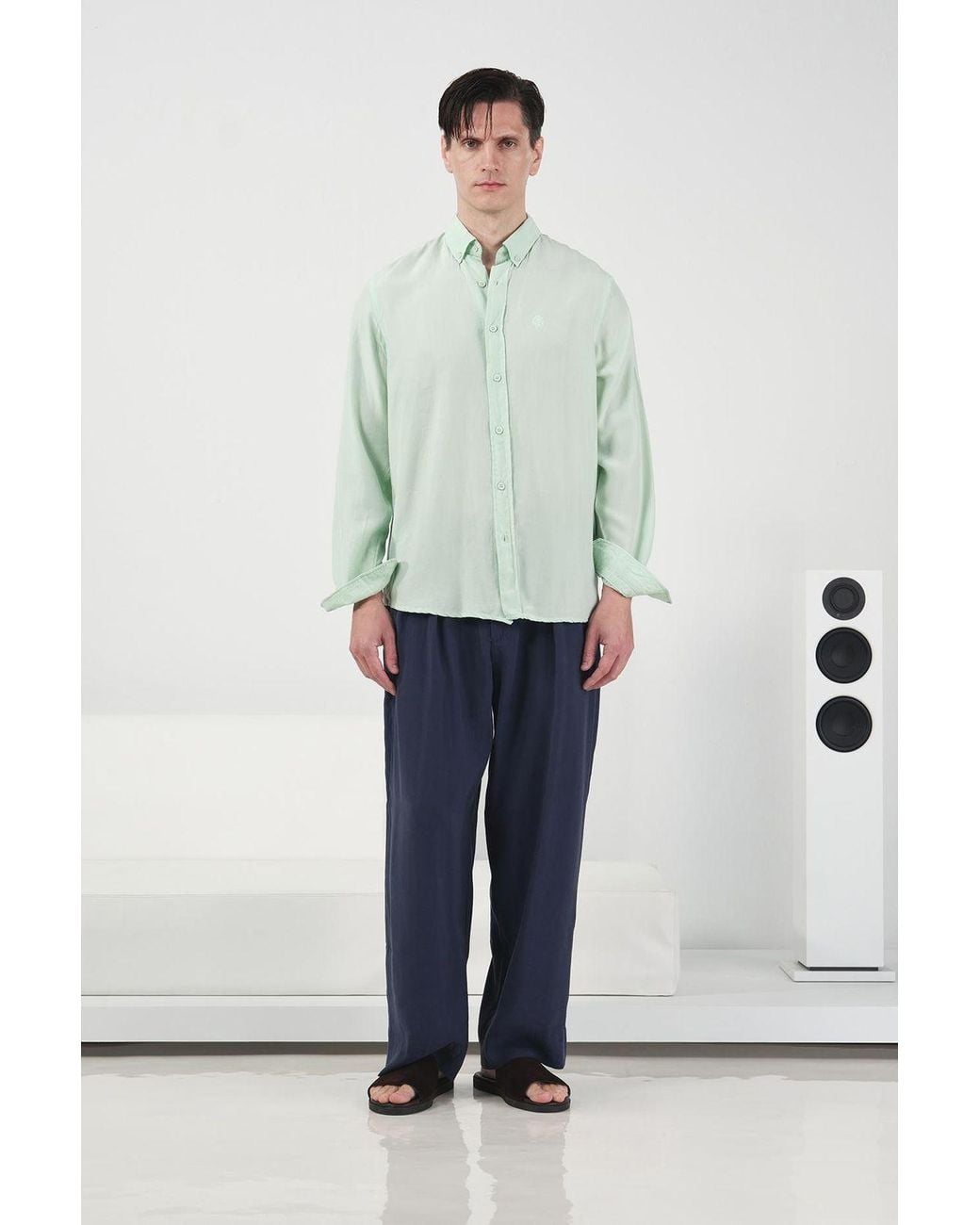 Giesto Green Regular Fit Button Collar Solid Tencel Shirt for men