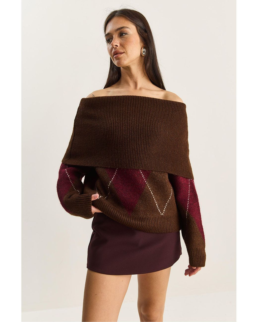 Bianco Lucci Brown Madonna Collar Knitted Sweater With Baklava Pattern