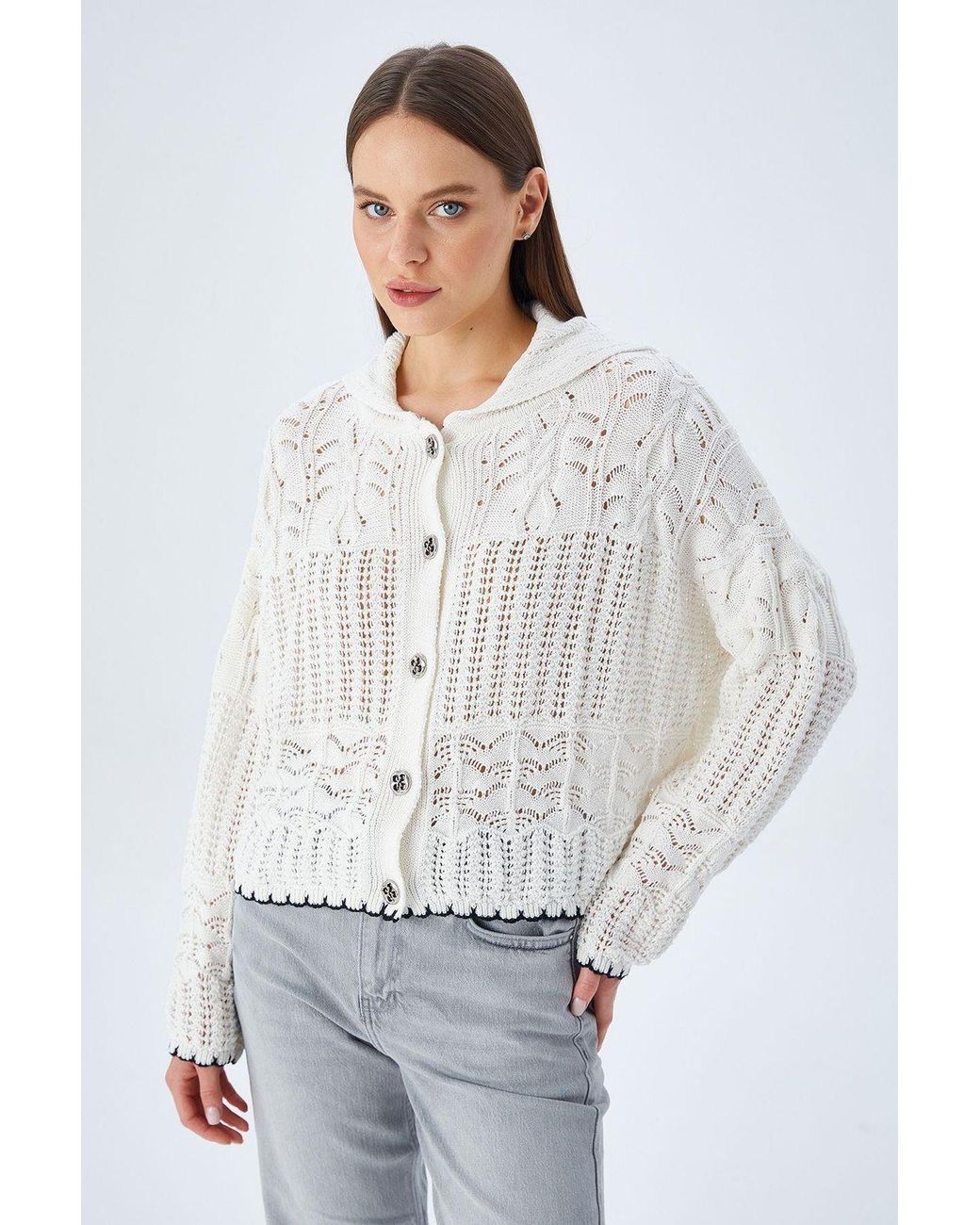 MixRay White Textured Knitwear Cardigan With Button Closure