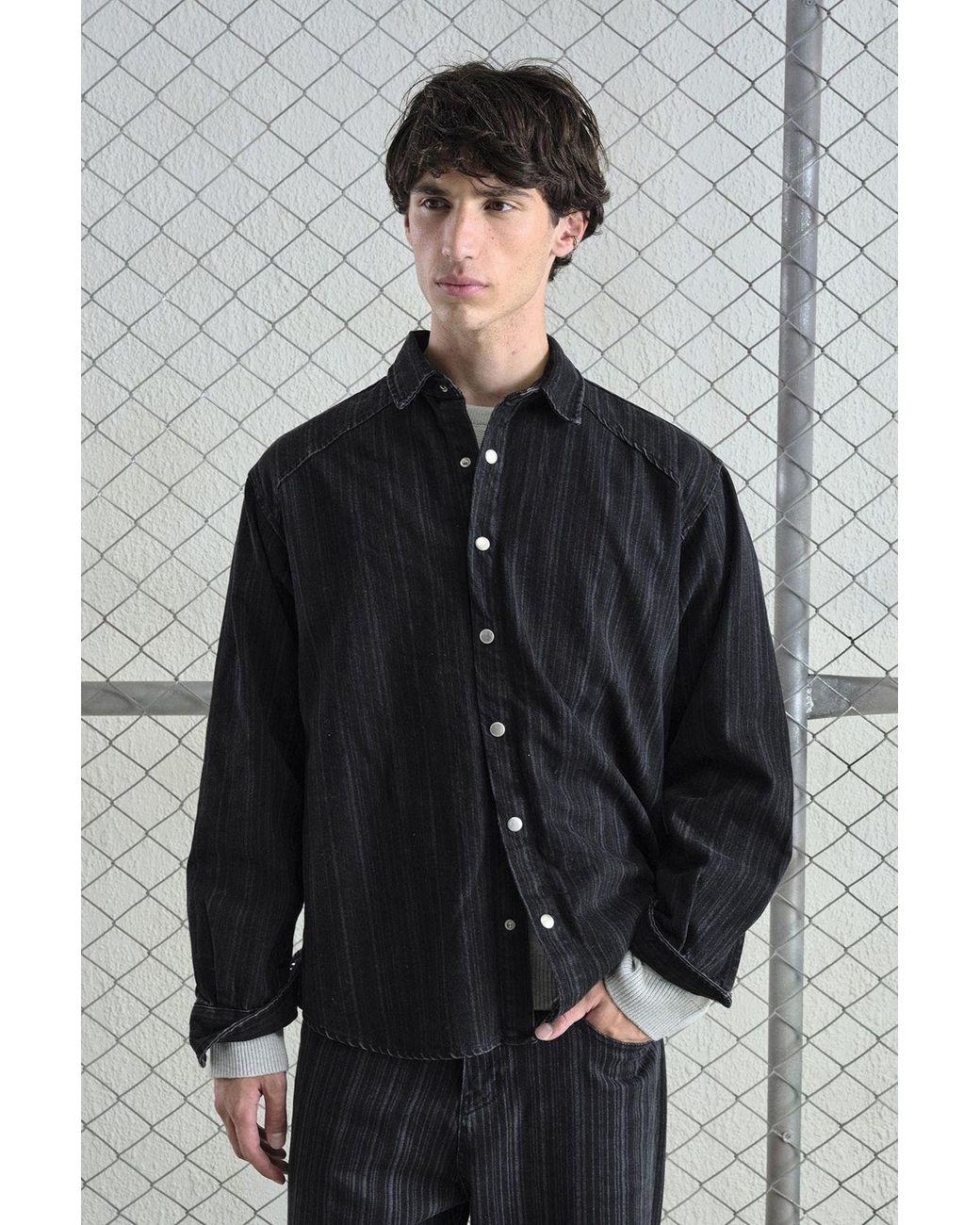 Giesto Gray Striped Snap-Button Long Sleeve Shirt for men