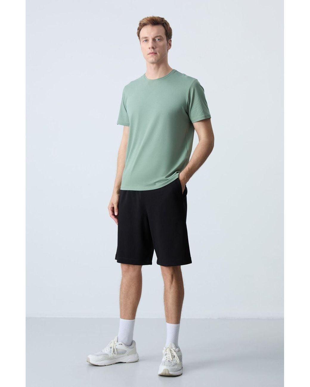 TOMMY LIFE Black Cotton-Blend Sweat Shorts for men