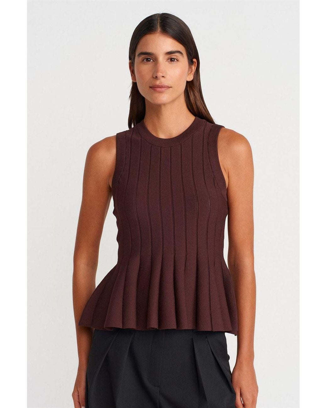 Dilvin Red Ribbed Sleeveless Frill Blouse