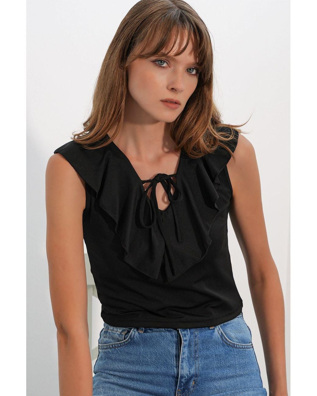 Bigdart Black Solid Knit Crop Blouse With Tie Front
