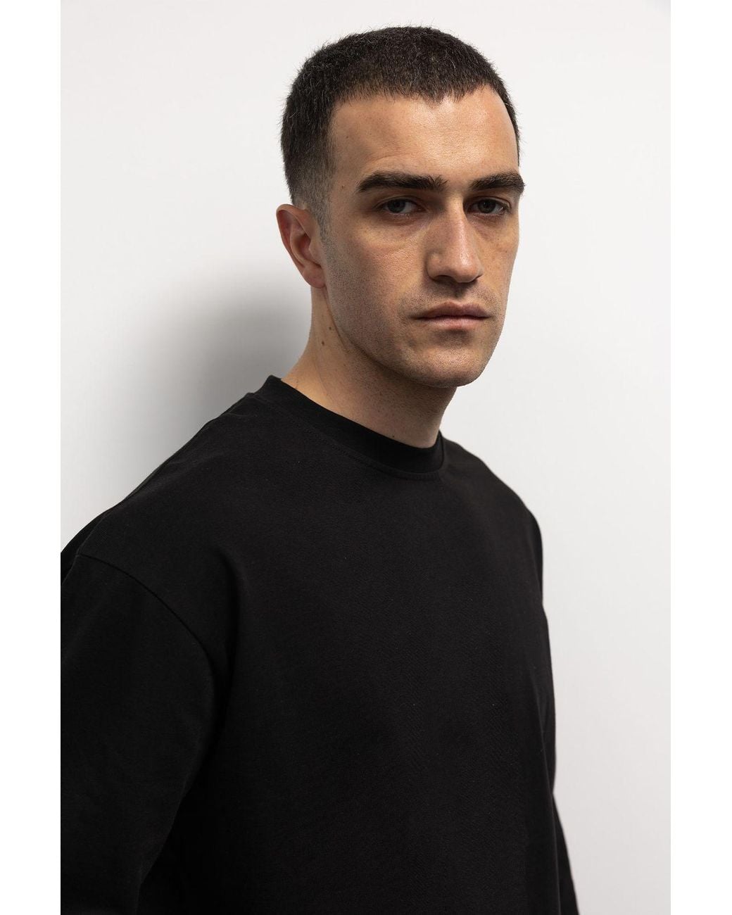 Giesto Black Comfort Fit Long Sleeve Crew Neck T-Shirt for men